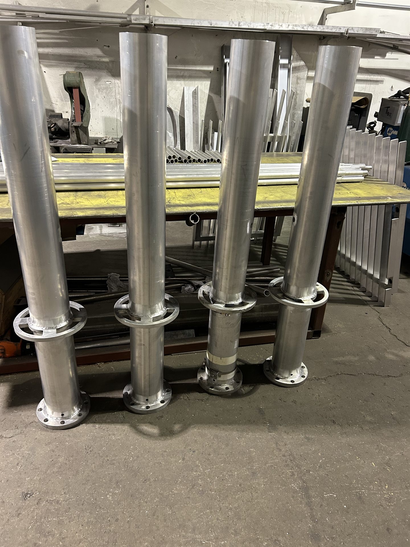 Stainless steel flanged pipe spools