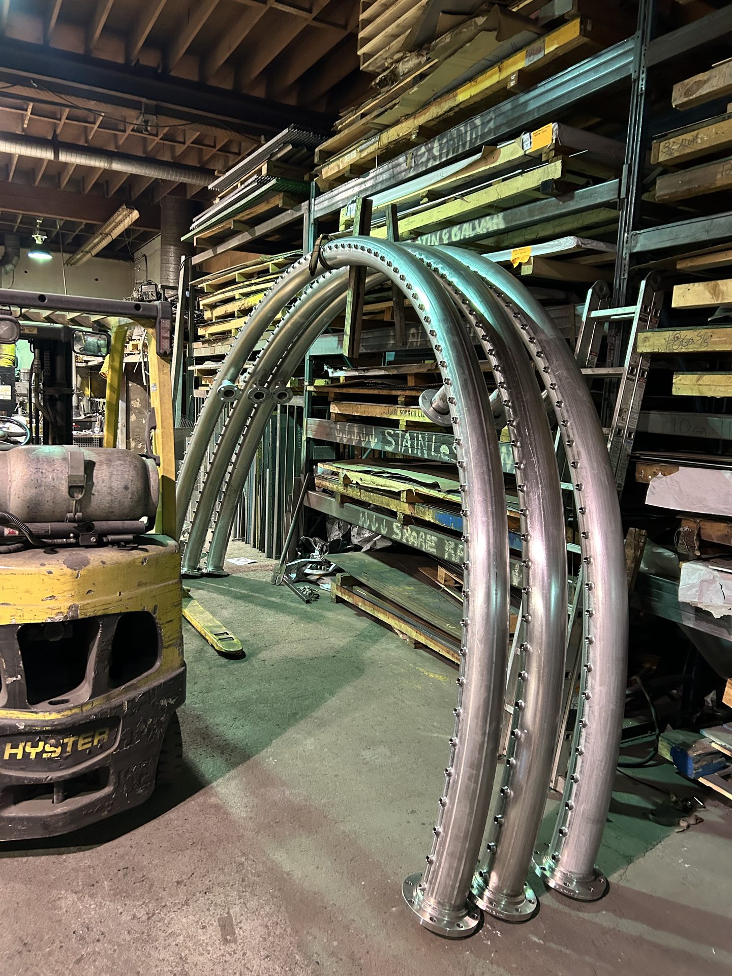 Large-radius stainless steel pipe bends fabricated in our shop